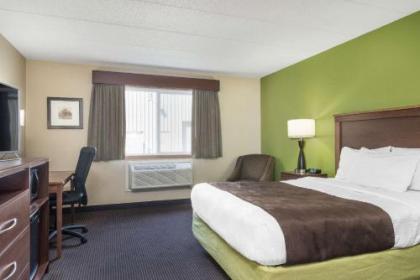 AmericInn by Wyndham Little Falls - image 2