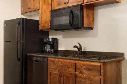 Country Inn & Suites by Radisson Little Falls MN - image 15