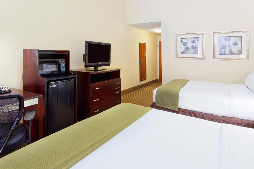 Holiday Inn Express North Myrtle Beach - Little River an IHG Hotel - image 7