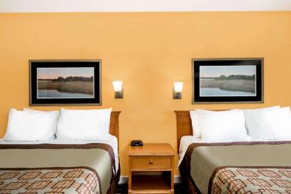 Days Inn by Wyndham Little River - image 11