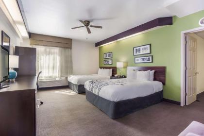 Sleep Inn at Harbour View - image 9
