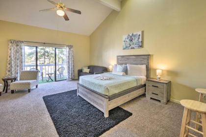 Studio with Pool - 4 Mi to Cherry Grove Beach! - image 7