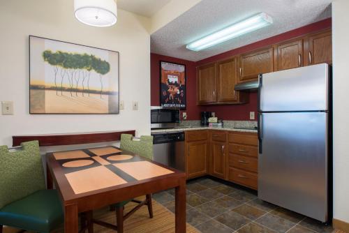 Residence Inn by Marriott Little Rock - image 4