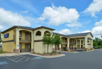 Americas Best Value Inn and Suites Little Rock - image 4