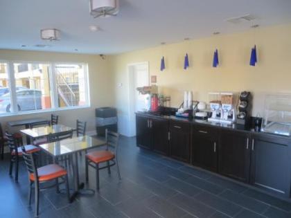 Garden Inn and Suites - image 2