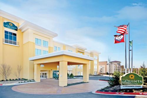 La Quinta by Wyndham Little Rock - West - main image
