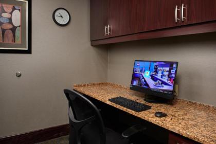 Hampton Inn & Suites Denver/Highlands Ranch - image 21