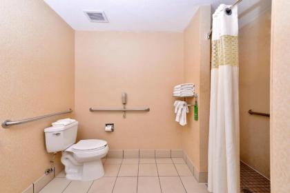 Hampton Inn & Suites Denver Littleton - image 21