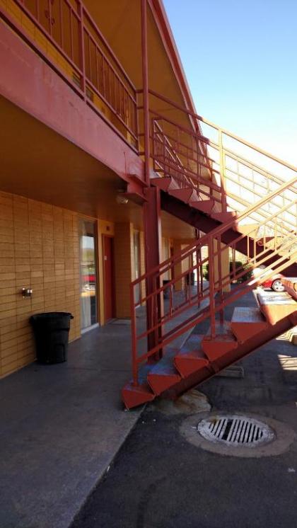 Essex House Motel - image 12