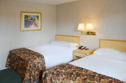 Springtown Inn - image 11