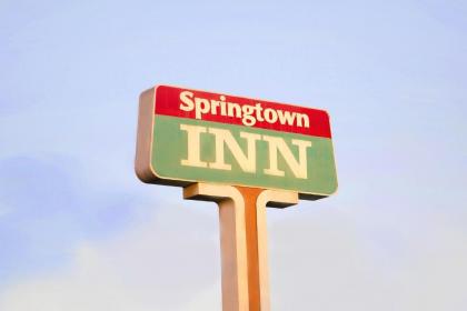 Springtown Inn - image 12