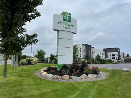 Holiday Inn  Suites Syracuse Airport   Liverpool an IHG Hotel