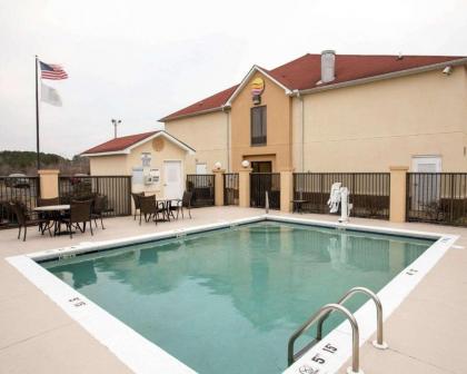 Comfort Inn Livingston - image 2