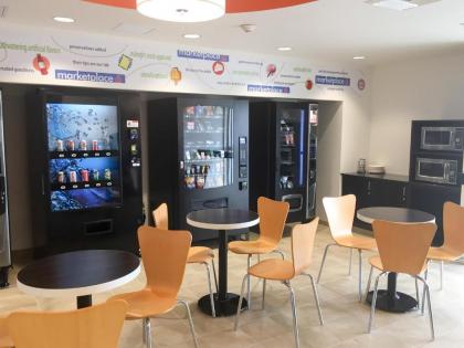 Motel 6-Livingston CA - Merced County - image 10