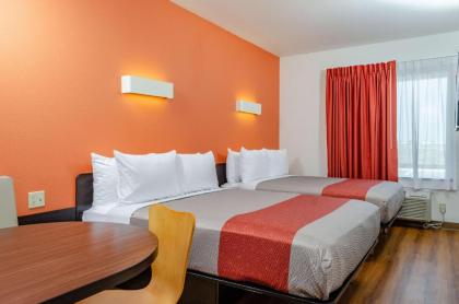 Motel 6-Livingston CA - Merced County - image 12