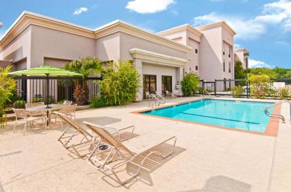 Hampton Inn Livingston - image 21