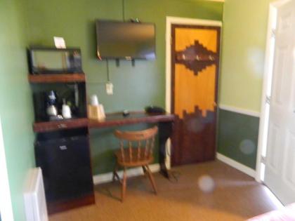 Country Motor Inn - image 6