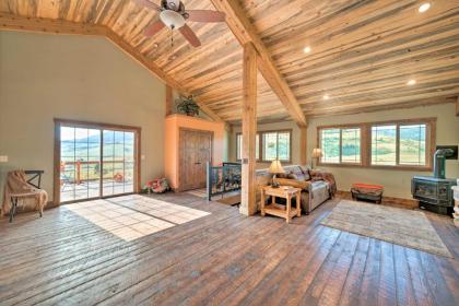 Custom Livingston Apt with Balcony and Mtn Views - image 10