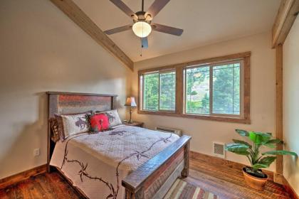 Custom Livingston Apt with Balcony and Mtn Views - image 12