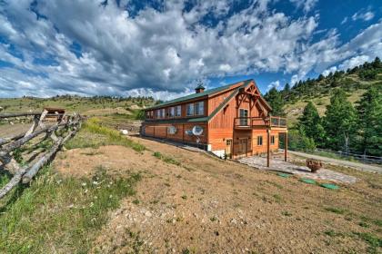 Custom Livingston Apt with Balcony and Mtn Views - image 14