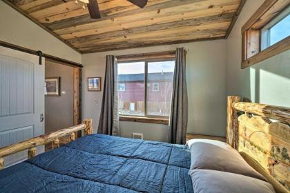 Romantic Mountain Getaway - 1 Hour to Yellowstone! - image 12