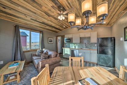 Romantic Mountain Getaway - 1 Hour to Yellowstone! - image 8