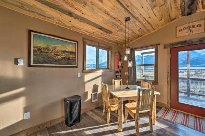 Couples Retreat 1-Hour Drive from Yellowstone NP! - image 8