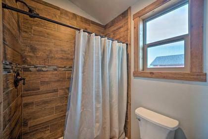 Couples Retreat 1-Hour Drive from Yellowstone NP! - image 9