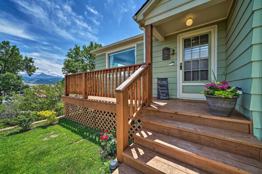 Yellowstone Country Family Home with Deck and View - main image