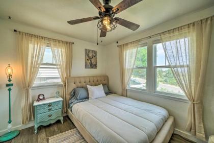 Yellowstone Country Family Home with Deck and View - image 11