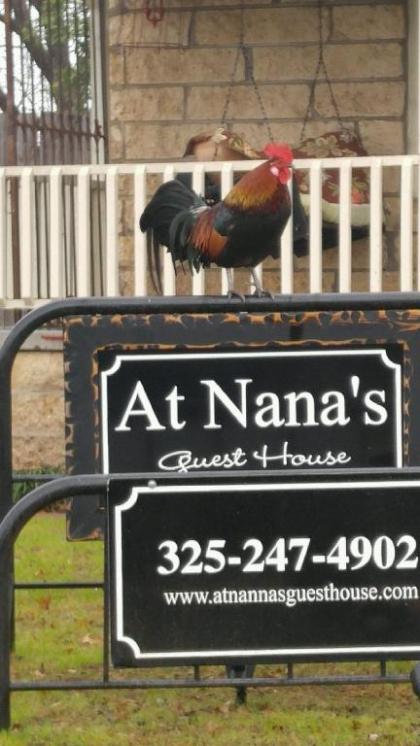 At Nanas Guesthouse Llano