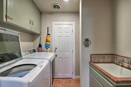 Downtown Lodi Luxury Home - 1 Mile to Lodi Lake! - image 6