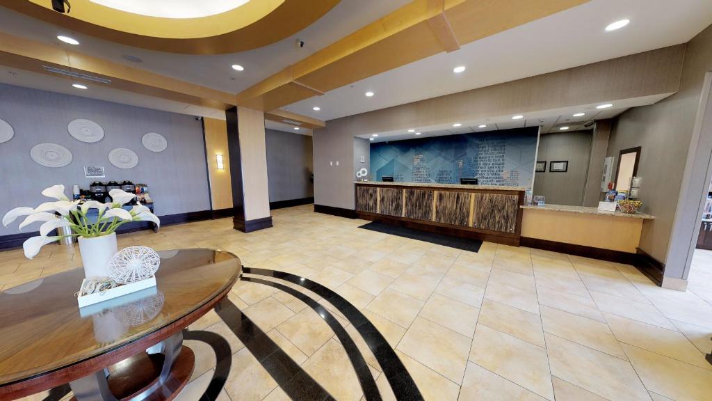 SpringHill Suites by Marriott Logan - image 5
