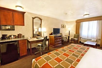 Best Western Plus Weston Inn - image 5
