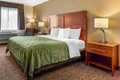 Quality Inn Logan near University - image 3