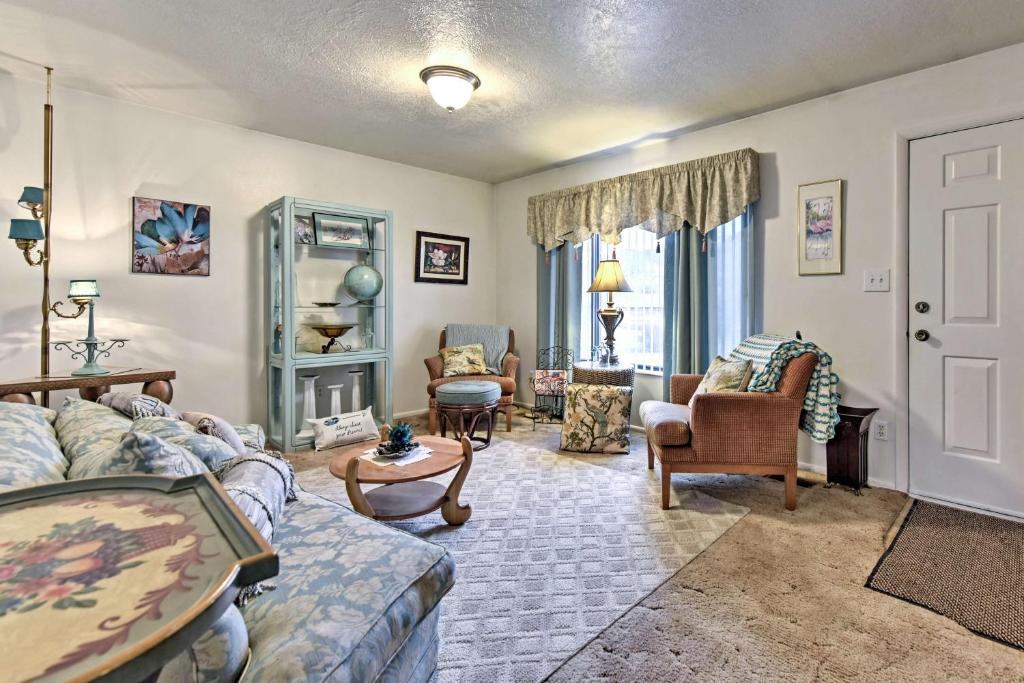 Logan House with Yard - Near Outdoor Attractions! - image 4