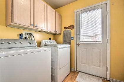 Updated Home Near Top Attractions Hiking and USU! - image 15