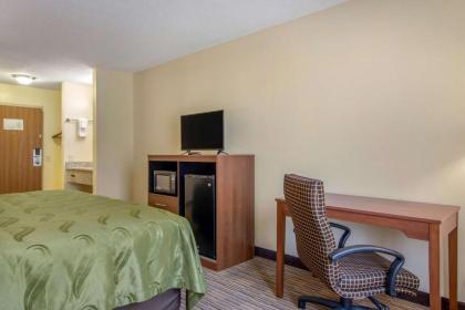 Quality Inn Loganville US Highway 78 - image 15