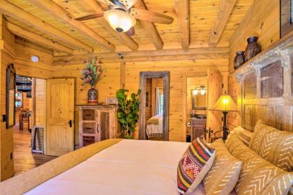 Luxury Mountain Cabin with Furnished Deck and Views! - image 2