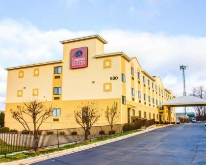 Comfort Suites LombardAddison