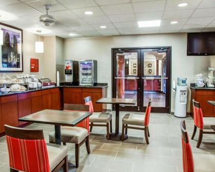 Comfort Suites Lombard/Addison - image 21
