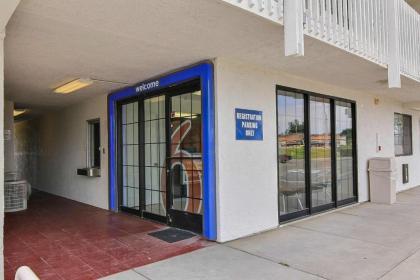 Motel 6-Lompoc CA - image 5
