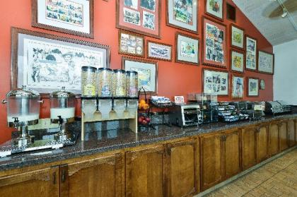Best Western Plus Frontier Motel - image 10