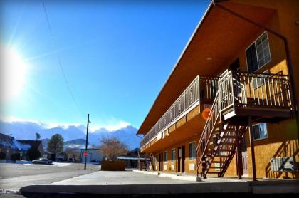 Mount Whitney Motel - image 12
