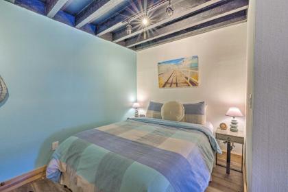 Long Beach Studio in Downtown - Walk to Ocean! - image 13