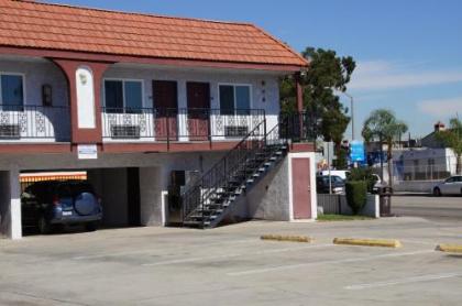Beach Inn Motel - image 5