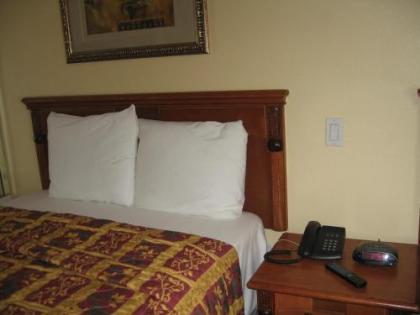 Flamingo Inn Long Beach - image 2
