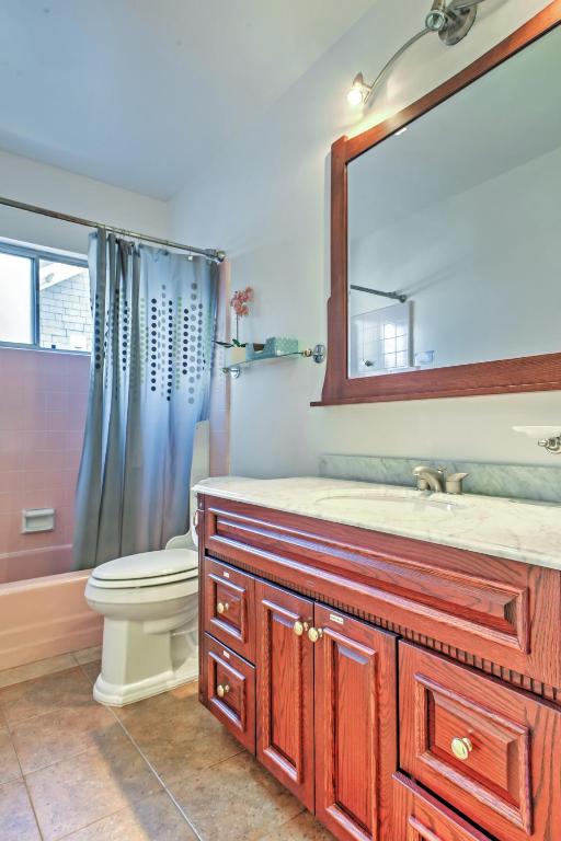 Downtown Long Beach Condo - 1 Mile to Boardwalk! - image 4