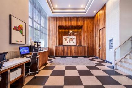 Best Western Plus Plaza Hotel - image 14