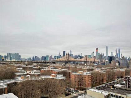 Sleep Inn - Long Island City - image 2